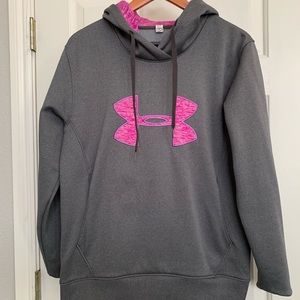 Under Armour Semi- Fitted Cold Gear Sweatshirt